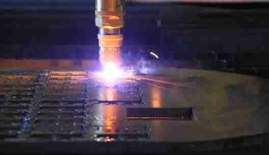 528px CNC Plasma Cutting.ogv