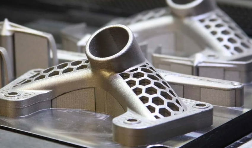 Industrial 3D Printing 22 Industrial 3D printed metal parts