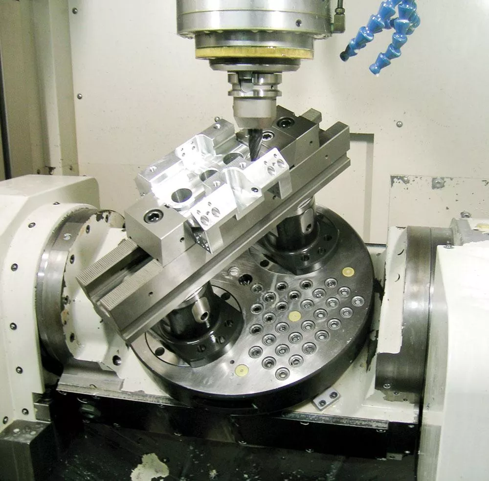 5 Axis CNC Milling Service 1 Five axis milling of high precision aluminum alloy parts