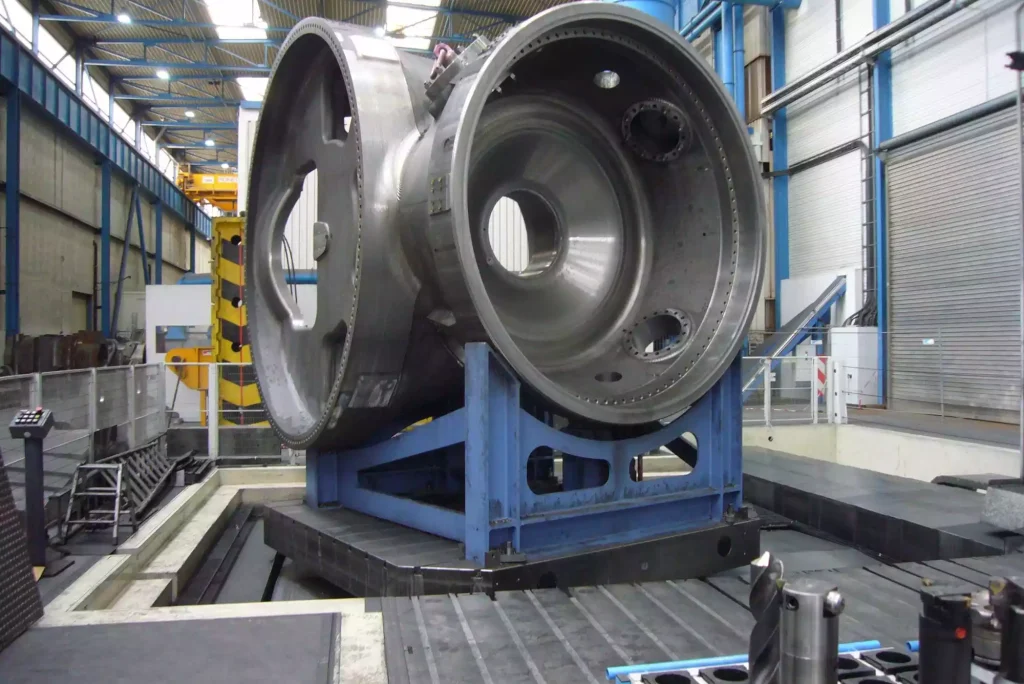 Horizontal Boring 3 CNC horizontal boring and machining of large industrial equipment parts