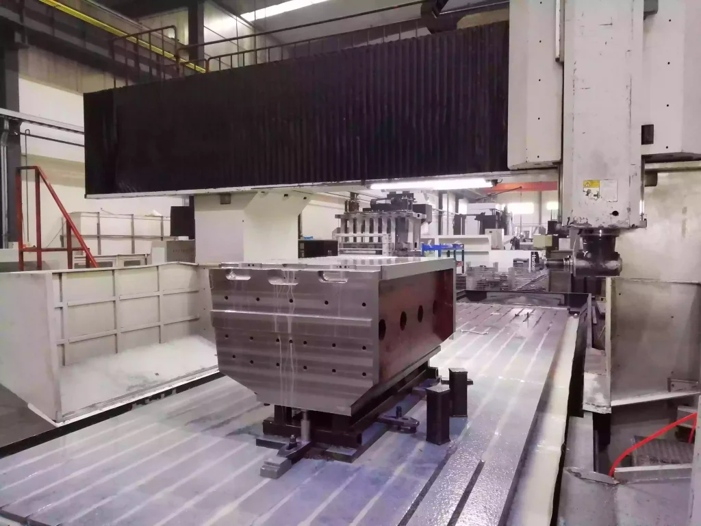 Heavy Component Machining 27 Heavy precision metal parts CNC machining
