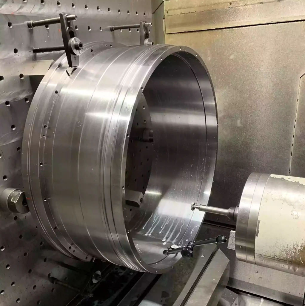 Horizontal Boring 1 Horizontal boring of large equipment parts