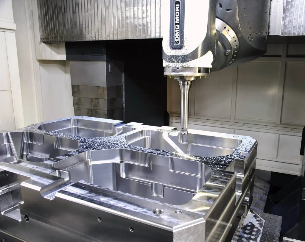 Large Part Injection Molding Service 15 In house CNC machining shop manufactures injection molds for large parts