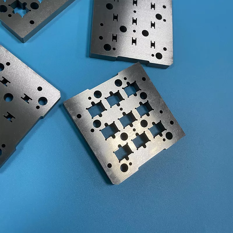 Surface grinding of precision injection mold parts