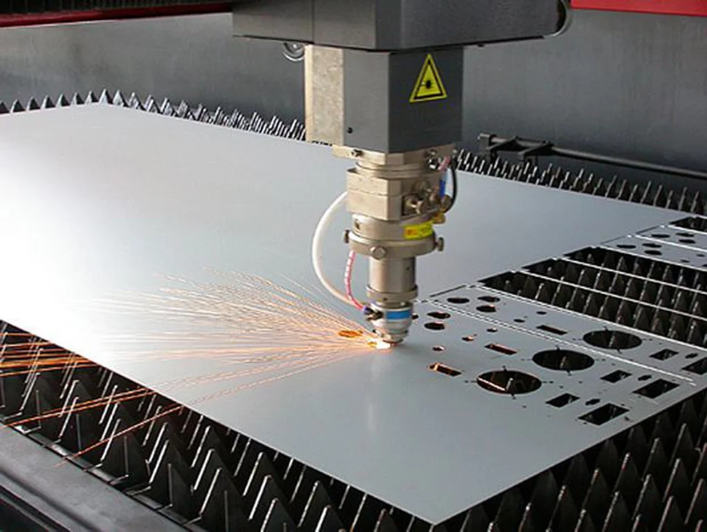 Application of laser cutting machine in sheet metal processing