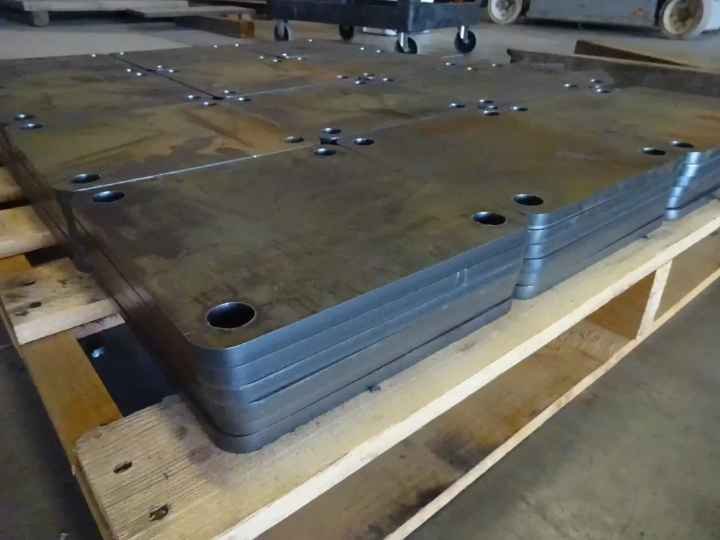 Heavy steel plate parts plasma cutting manufacturing 1