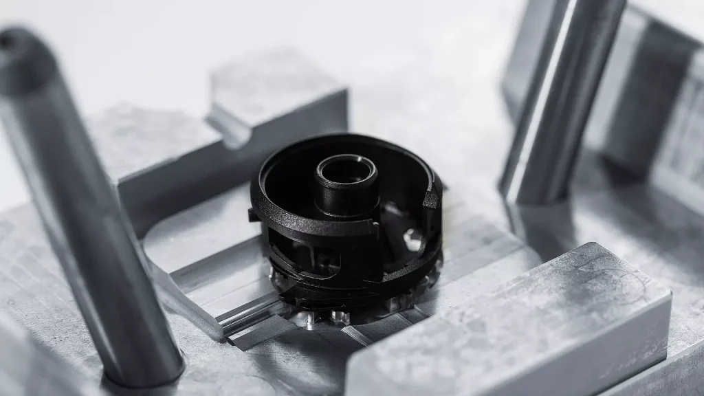 Plastic Injection Molding Engineering Plastic Parts Services