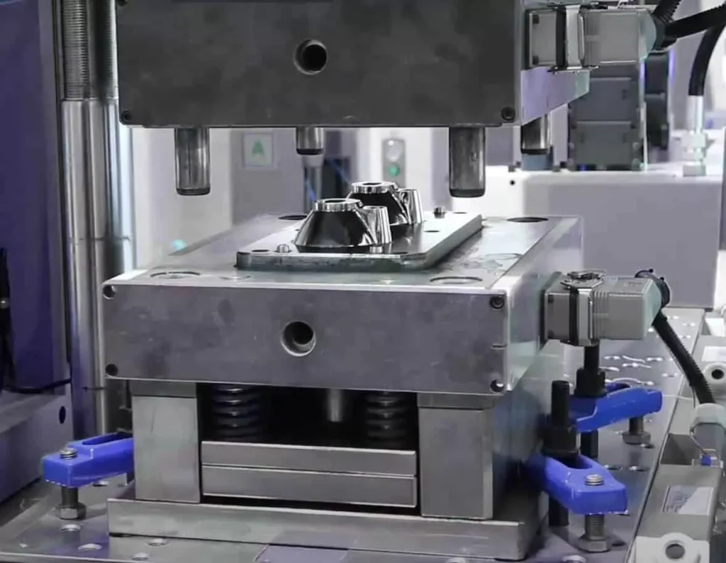 lsr injection molding service 1