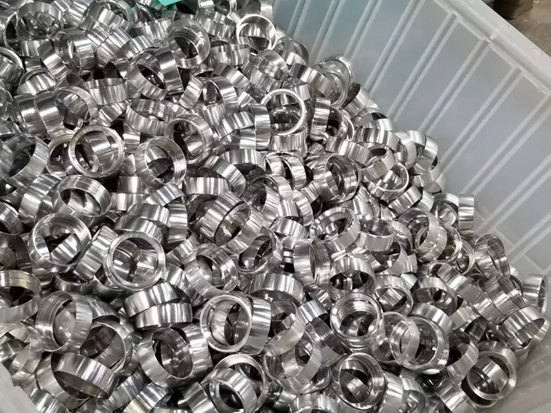Mass production of turned machined parts